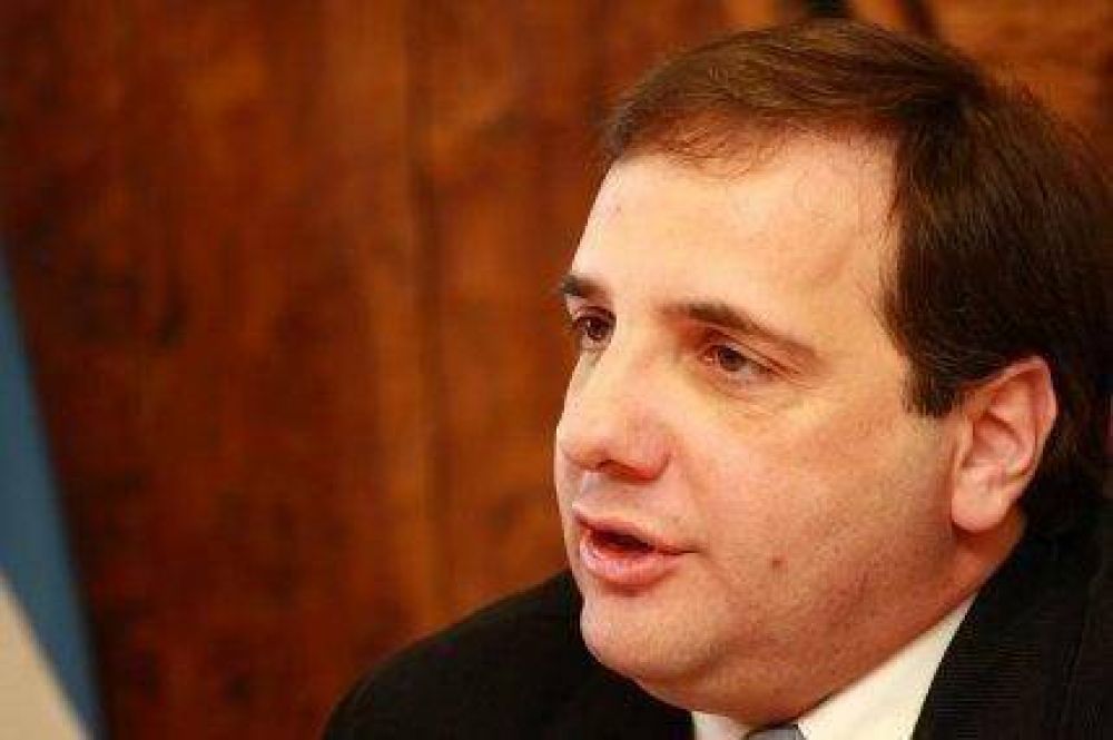 Para Casc�n es �incre�ble� que el casino tenga que echar empleados si suben la tasa