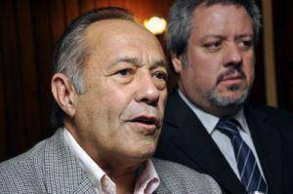 Adolfo Rodr�guez Saa realiz� en Luj�n un Cabildo abierto 