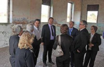 ANUNCIAN LA REFACCI�N DEL CLUB DRUMITOR Y DEL CEMENTERIO DE LA MONTENEGRINA