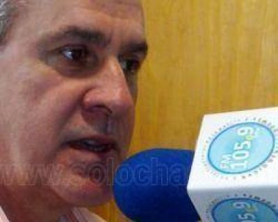 �Que el gobierno explique por qu� las casas costaron el doble�
