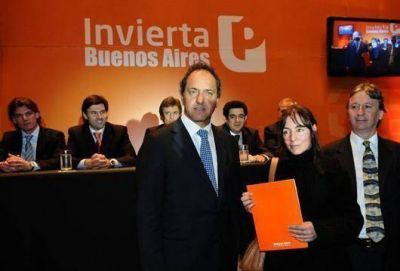 Por "m�s crecimiento social y econ�mico"