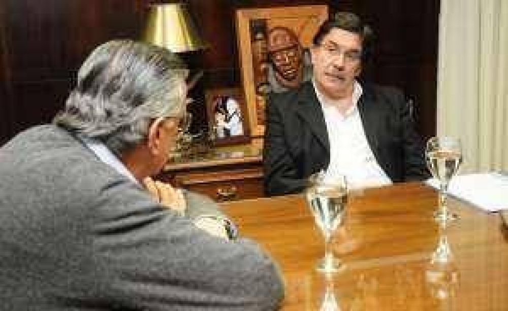 Sileoni, otra vez