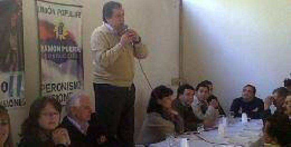 Puerta: "Para recuperar Misiones tenemos que tener a Duhalde como presidente"
