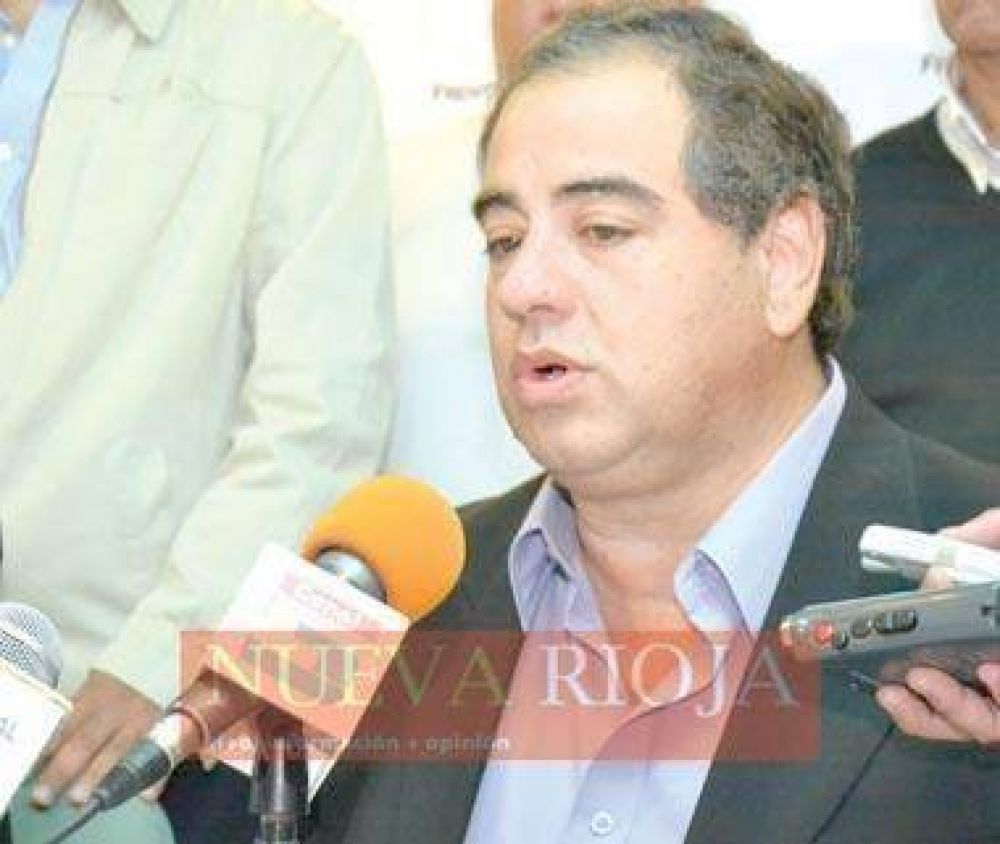 Presentan Acci�n de Amparo por la designaci�n de jueces   