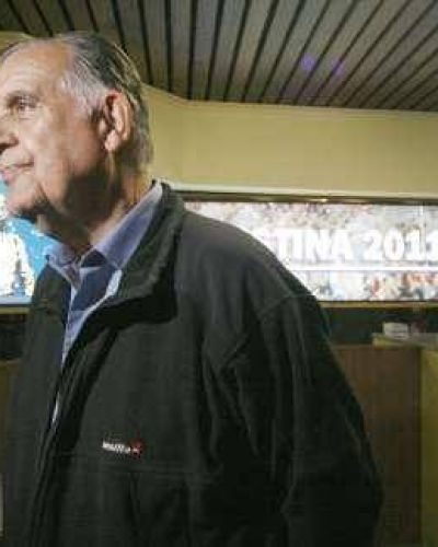 C�sar dice que jugar�, pero no para qu� lado