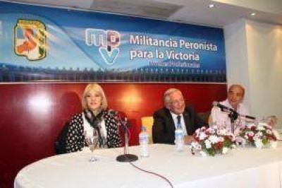 Fellner: "No se trata de crear un cupo, es la juventud la que pide participar en pol�tica"