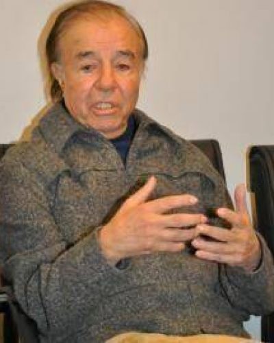 Menem arranc� su campa�a entregando erradicaciones de ranchos