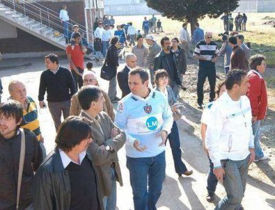 Daniel Ivoskus recorri� las obras del Polideportivo de Chacarita