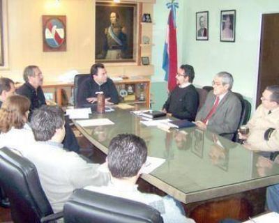 Proyectan la remodelaci�n del Puerto