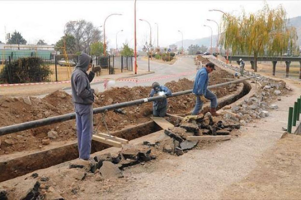 Avanzan las obras para gasificar la zona oeste de Villa Carlos Paz