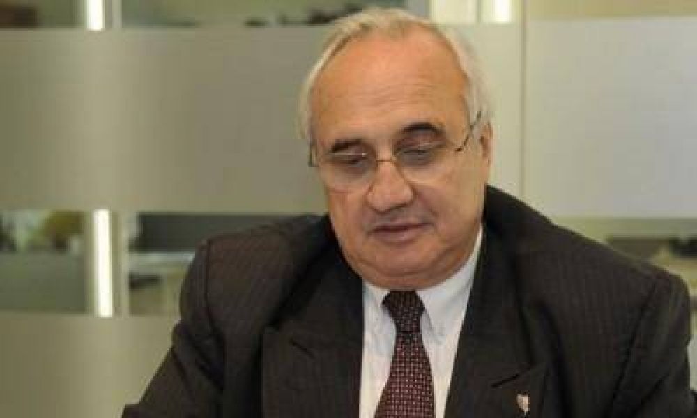 El radicalismo dijo que el Gobierno hace "acusaciones falaces"
