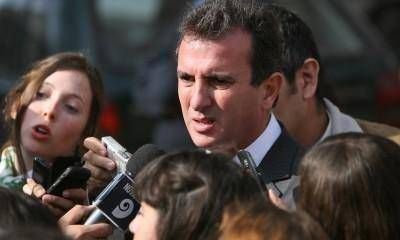 Paco P�rez pidi� a CFK otro decreto y le peg� al radicalismo por la Promoci�n
