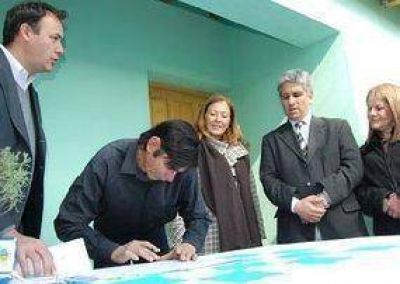 El Gobierno entregar� reconocimientos en efectivo a los trabajadores de Inclusi�n