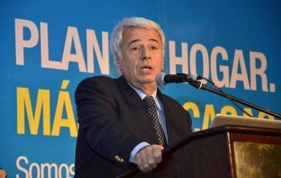 Finalmente, De la Sota participar� de un debate con Luis Juez y Aguad