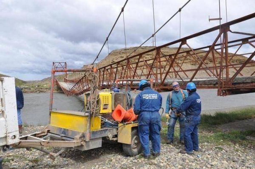 Acuerdan el financiamiento para la restauraci�n total del puente colgante