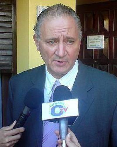 Dura carta a P�rsico