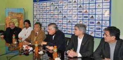 Dan financiamiento millonario a cloacas