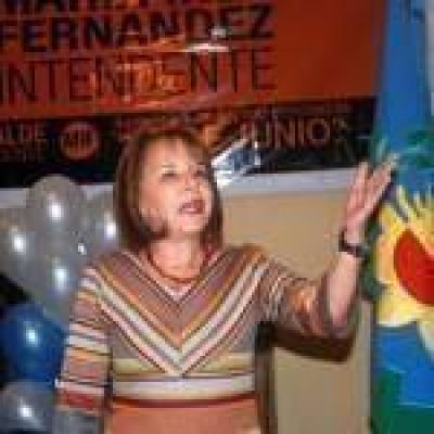 Con la presencia de Hilda �Chiche� Duhalde, Mar�a In�s Fern�ndez present� su candidatura