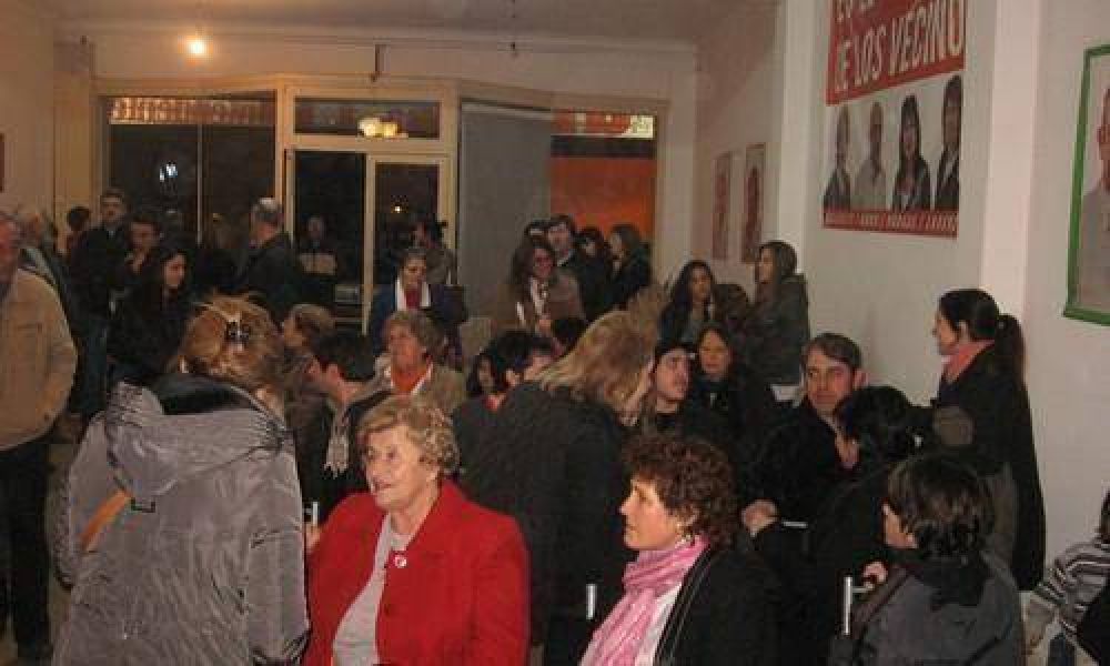 La ACT inaugur� su local de campa�a y present� a sus candidatos