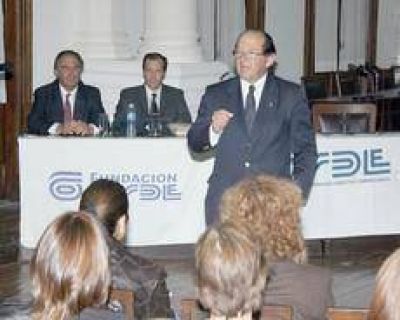 Jos� Antonio Ab�solo:�La vida es bella, no es una pasi�n in�til y su gran fundamento es el amor�