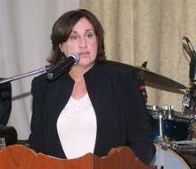 �ES IMPOSIBLE PENSAR QUE EL DESARROLLO DE LA ECONOMIA DE LUJAN SEA POSIBLE SIN EDUCACI�N, SIN PROGRESO Y SIN EL RESPETO A LA LEY�
