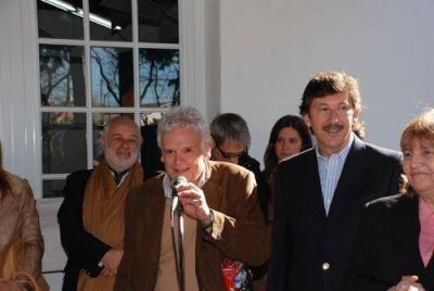 El intendente Posse inaugur� el Museo del Juguete en Boulogne  