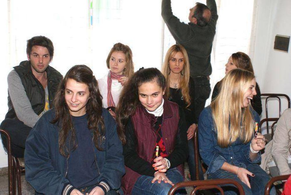 En Tornquist se desarroll� un encuentro de juventud de Coalici�n C�vica