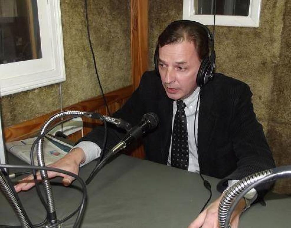 Persuh: �Va a ser una elecci�n polarizada entre Erro y Garc�a�