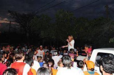 CONTINUAN LOS CRUCES POR LA AVENIDA URQUIZA ENTRE MUNICIPIO Y CANDIDATO DEL PJ