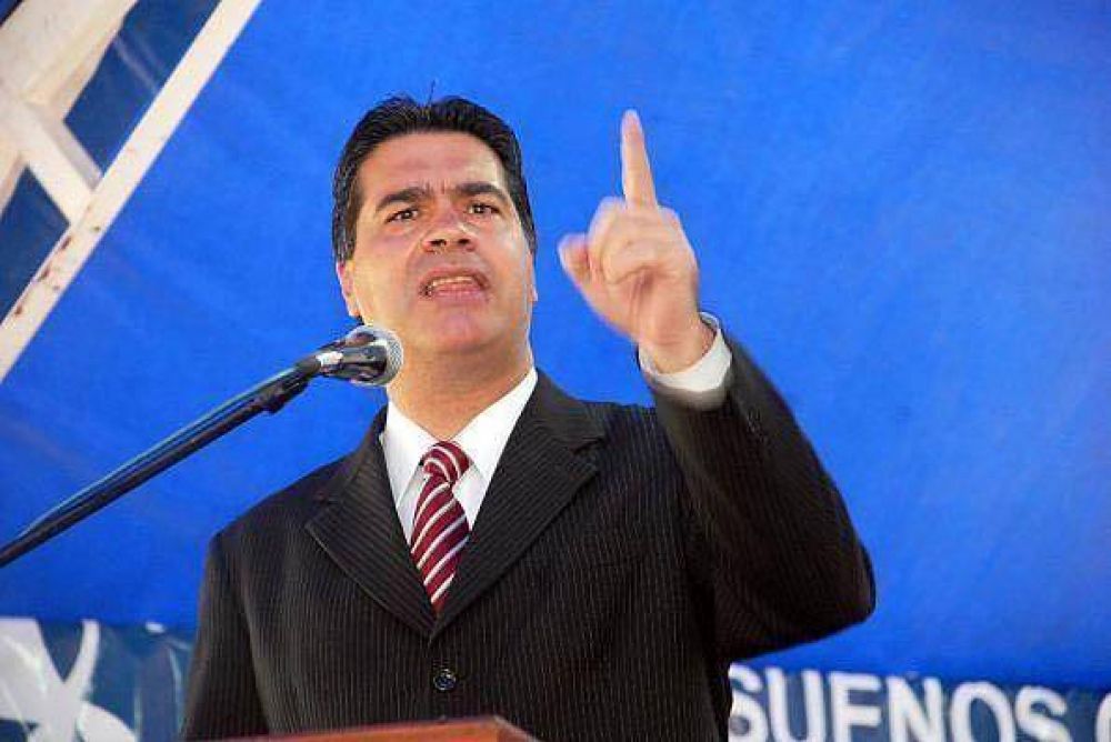 Capitanich molesto por el servicio de telefon�a celular en el Chaco 	