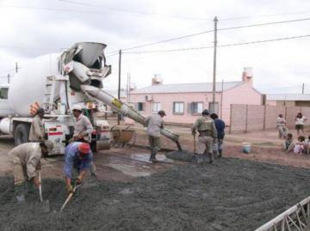 GOBIERNO LICITA 26 CUADRAS DE PAVIMENTO