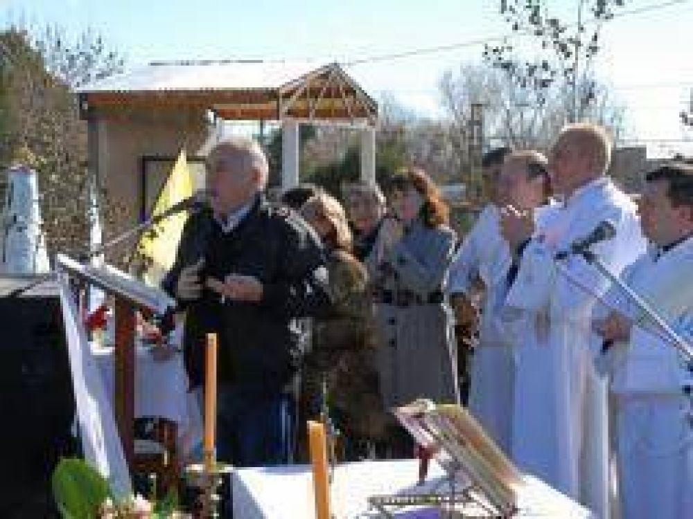 Presidente Per�n: La Virgen de Itat� lleg� a Guernica