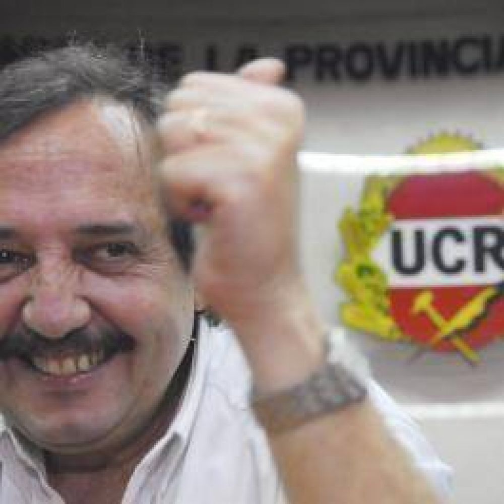 �Ricardo Alfons�n se comprometi� a venir a Catamarca�