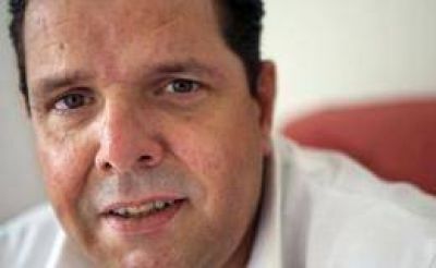 Hallan muerto a periodista que vincul� al gobierno de Cameron con el esc�ndalo por escuchas