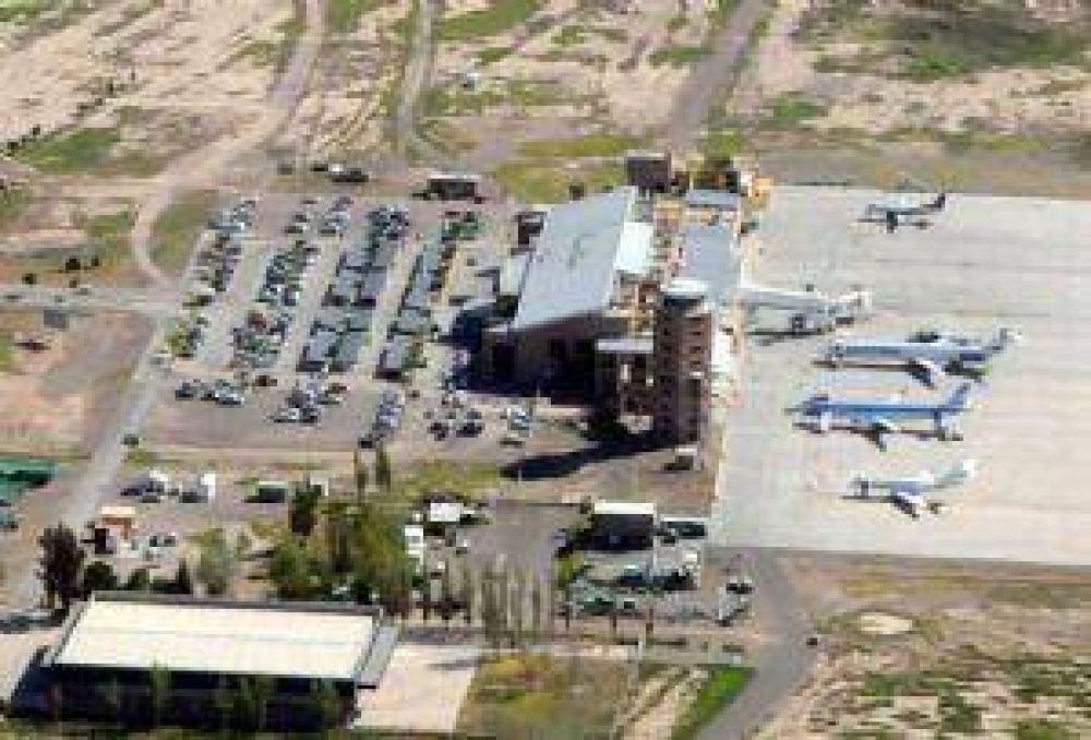 Un concejal dice que Aeropuertos Argentina 2000 le debe a Las Heras