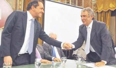 Casi recibi� apoyo del gobernador Scioli