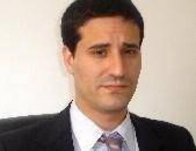 Afirman que "el sistema de comercializaci�n de la tarjeta de aproximaci�n es deficiente�