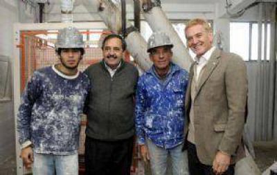 Alfons�n y De Narv�ez desembarcan en Mendoza 