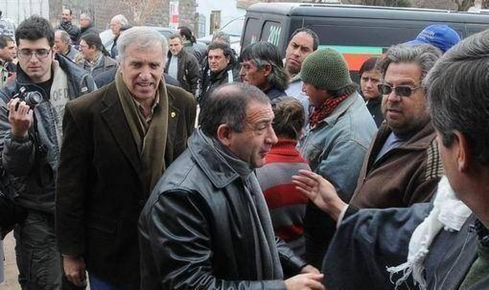 Coincidencia de campa�a: el ministerio del agua  