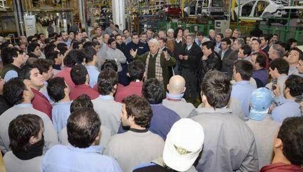 Ante los empresarios, De la Sota se �peg� a Schiaretti  