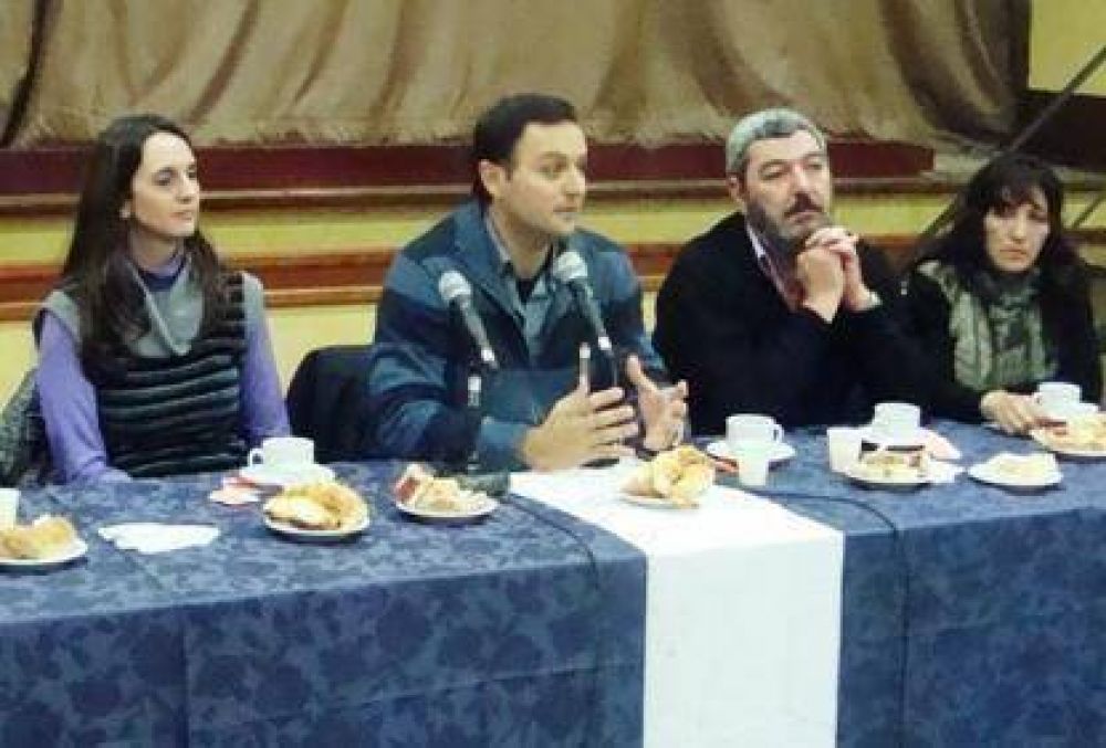 Ivoskus y Callegher estuvieron en reuni�n de Mujeres para la Victoria