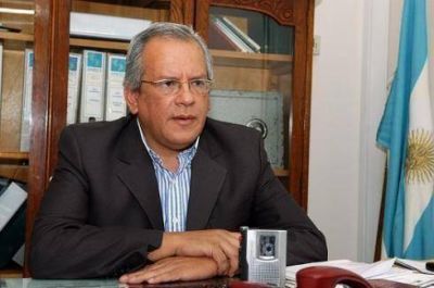 Molina pone en duda la viabilidad de la Asignaci�n Complementaria