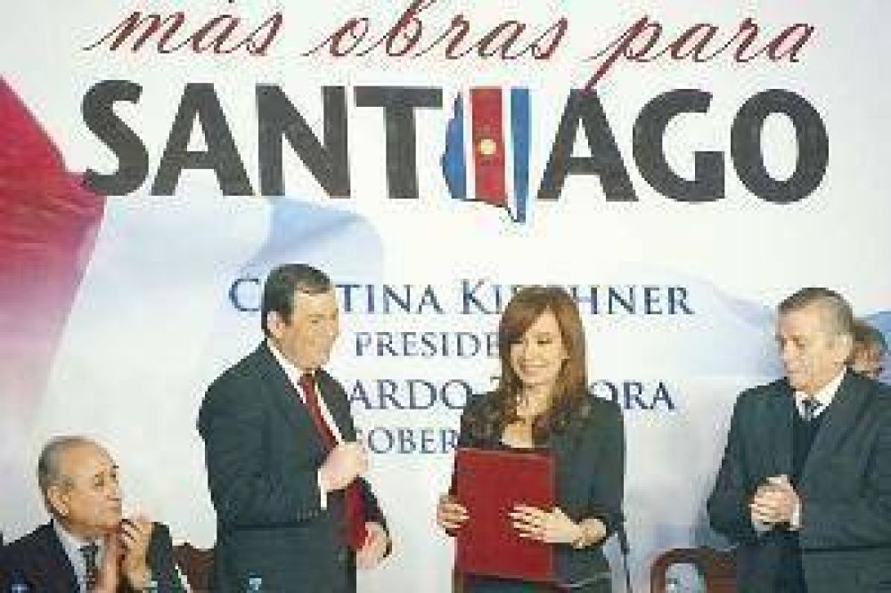 Cristina: "Santiago es el modelo de crecimiento a seguir en la Argentina"
