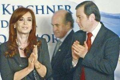 "La acompa�amos como siempre, para seguir con esa Argentina que todos nos merecemos"