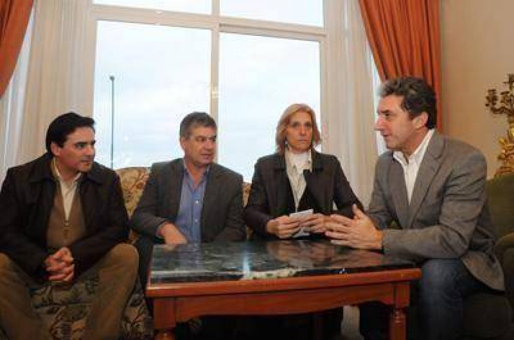 Jos� "Pepe" Scioli estuvo de campa�a en Mar del Plata