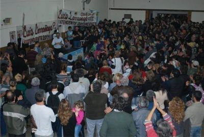 Larra�aga cerr� la campa�a: "Vamos a reflotar Santa Rosa", dijo