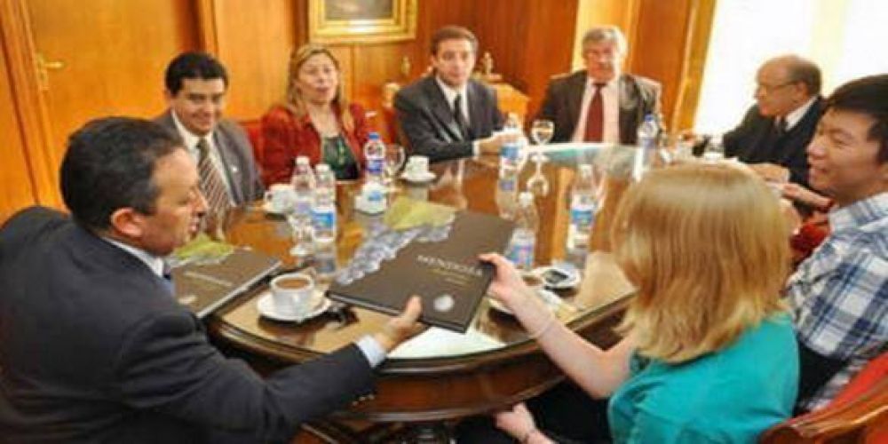Estudiantes norteamericanos se reunieron con Jaque por un plan para potabilizar agua en Malarg�e