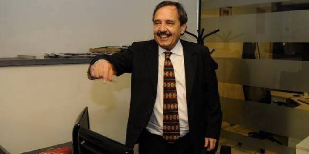 Mensaje alfonsiniano en MDZ: "Vamos a mejorar la educaci�n, la salud y a recuperar el ferrocarril"