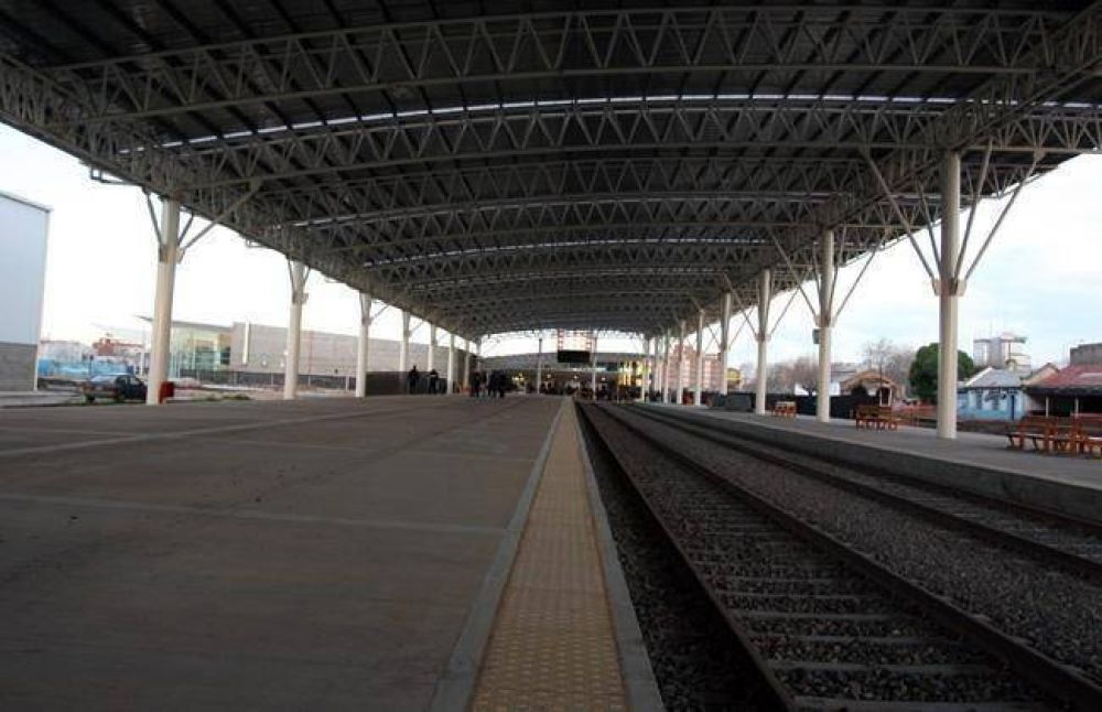 La Ferroautomotora se inaugura formalmente este viernes con Cristina Fern�ndez presente