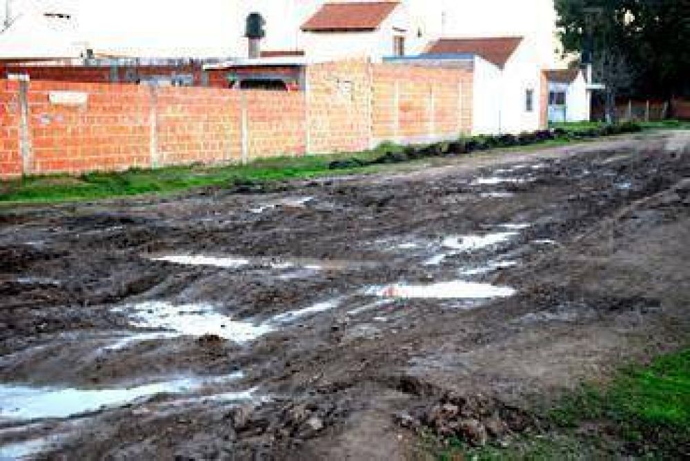 �Anuncian obras terminadas, las que nunca hicieron...�